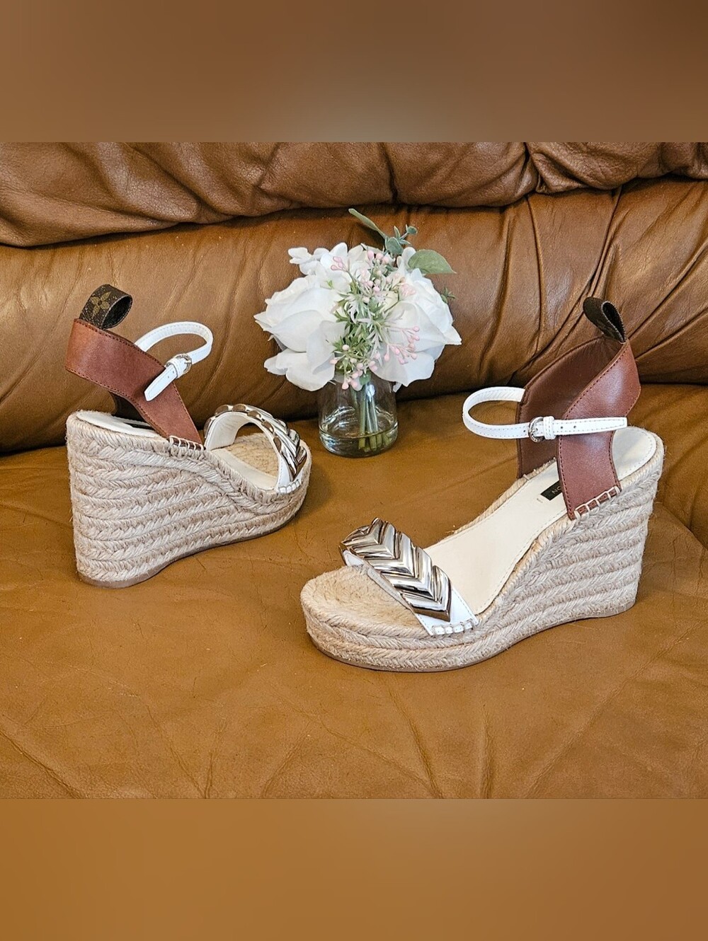 Louis Vuitton White Brown Leather Silver-Tone Chevron Buckle Sandals Size 7 US